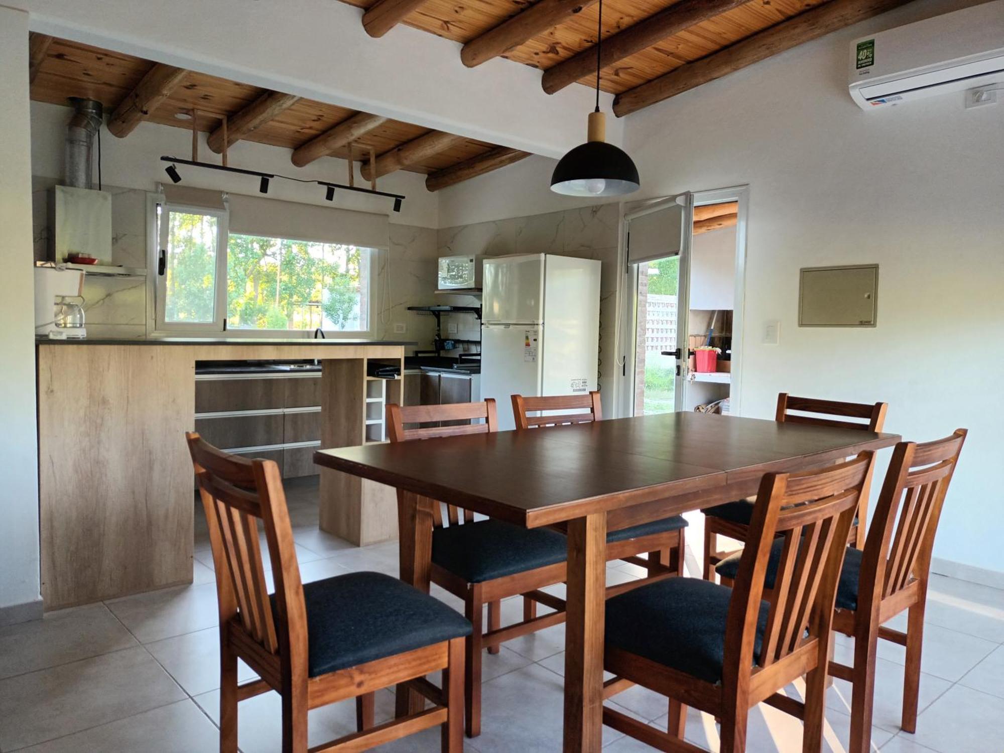 Apartment Benegas Con Cochera Y Parrilla